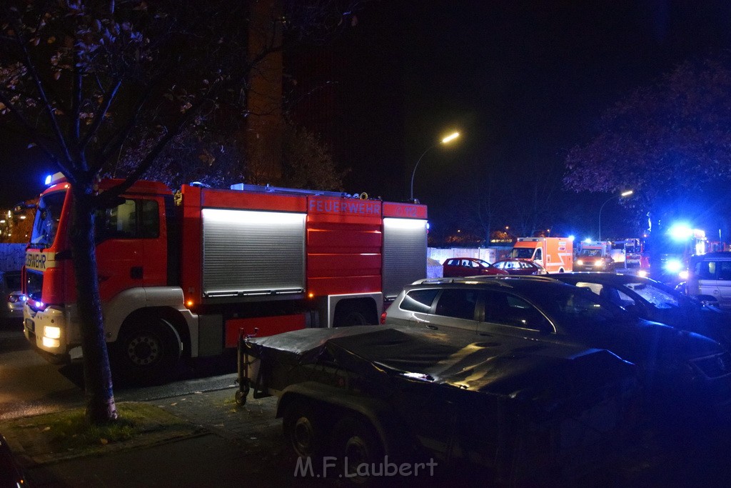 Feuer 2 Y Koeln Marienburg Raderthalguertel Mertenerstr Bonnerstr P41.JPG - Miklos Laubert